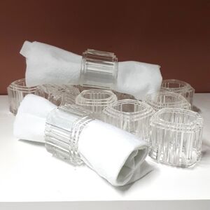 Set Of 12 Vintage Clear Acrylic/ Plastic Napkin Ring Holders. Looks Like Glass